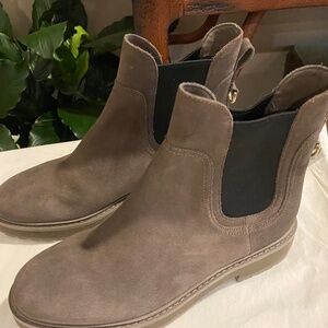 Cole Haan women's greenwich waterproof chelsea booties size 8